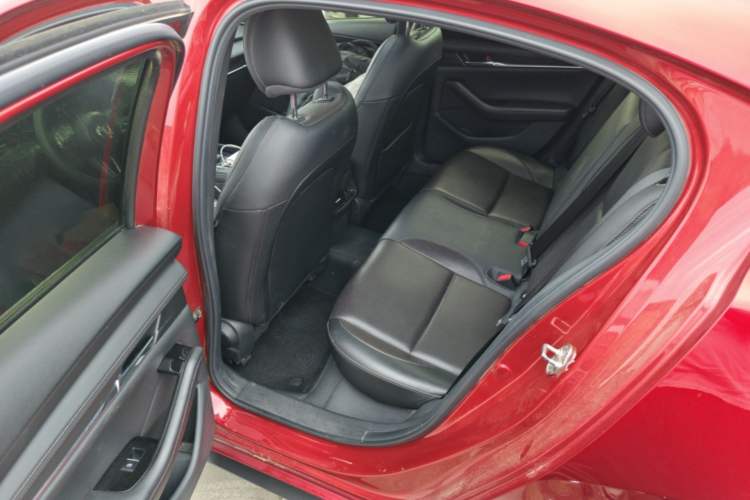 Used Mazda 3 Axela 2021 2.0L Automatic Zhiya Edition Left Rear Seat