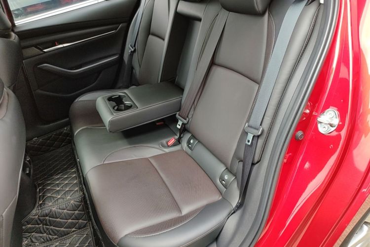 Used Mazda 3 Axela 2021 2.0L Automatic Zhiya Edition Left Rear Seat