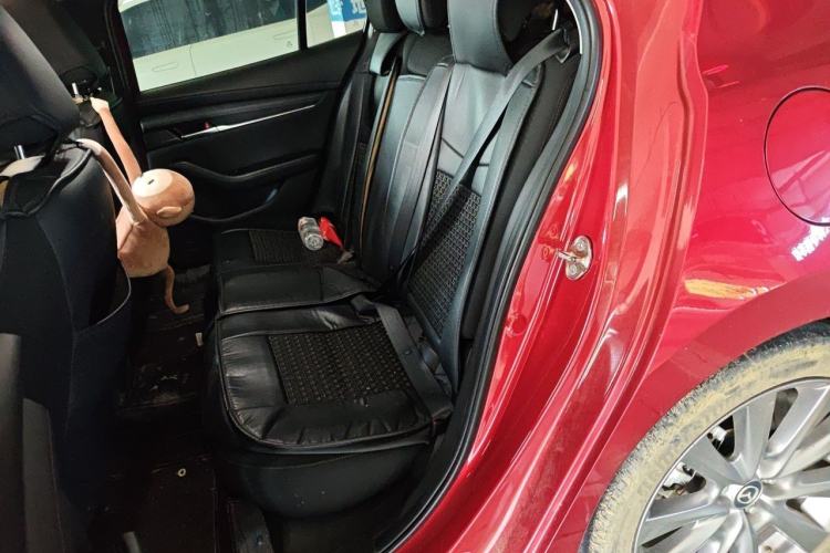 Used Mazda 3 Axela 2021 2.0L Automatic ZhiXuan Edition Left Rear Seat