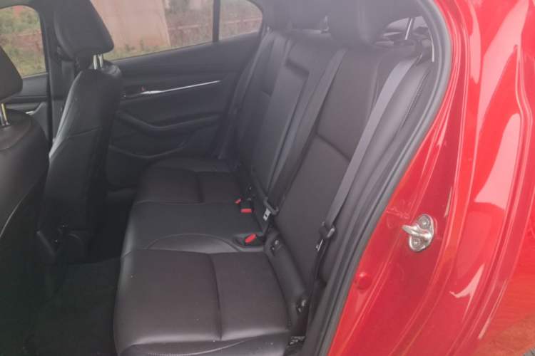 Used Mazda 3 Axela 2021 2.0L Automatic Zhiya Edition Left Rear Seat
