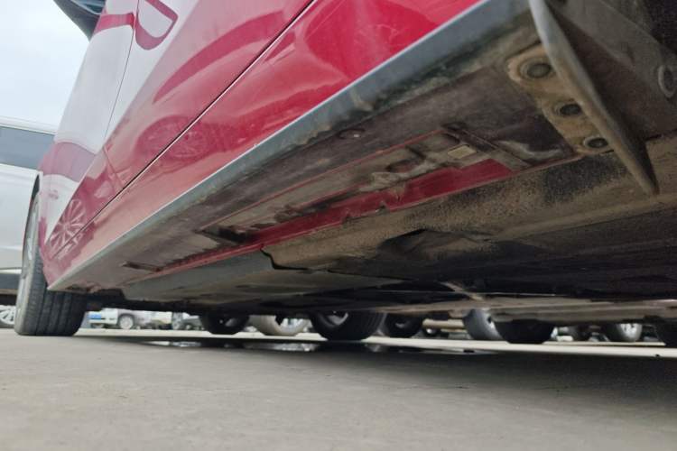 Used Mazda 3 Axela 2021 2.0L Automatic Zhiya Edition Left Side Sill