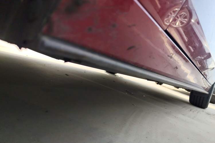 Used Mazda 3 Axela 2021 2.0L Automatic Zhiya Edition Left Side Sill
