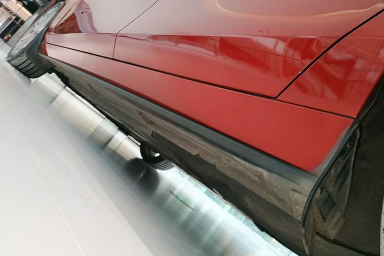 Used Mazda 3 Axela 2021 2.0L Automatic ZhiZun Edition Left Side Sill
