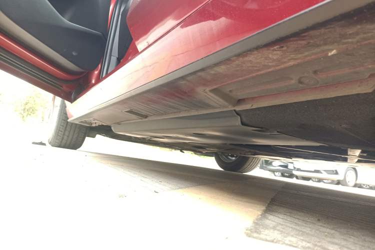 Used Mazda 3 Axela 2021 1.5L Automatic ZhiMei Edition Left Side Sill