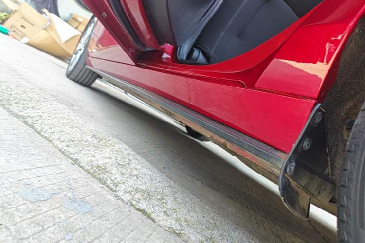 Used Mazda 3 Axela 2021 2.0L Automatic ZhiXuan Edition Left Side Sill