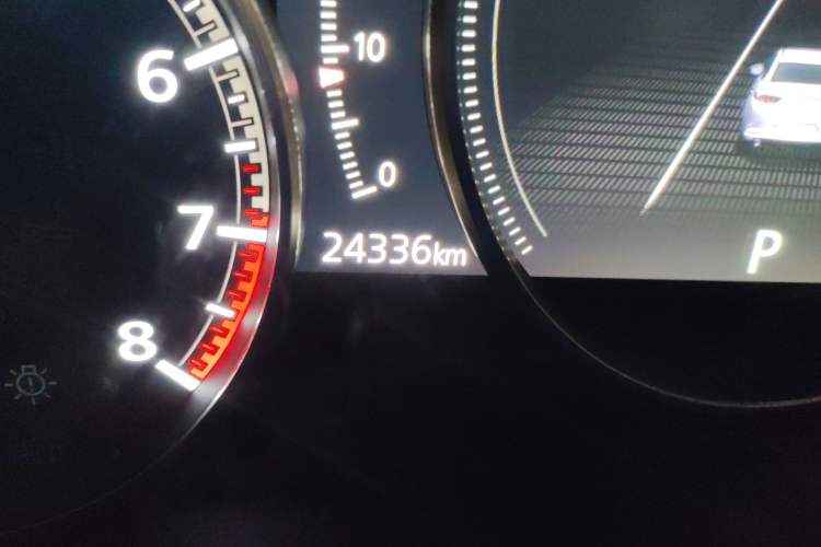 Used Mazda 3 Axela 2021 2.0L Automatic ZhiXuan Edition Odometer Close Up