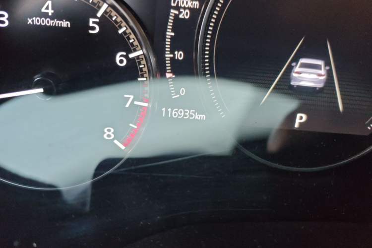 Used Mazda 3 Axela 2021 2.0L Automatic Zhiqing Edition Odometer Close Up