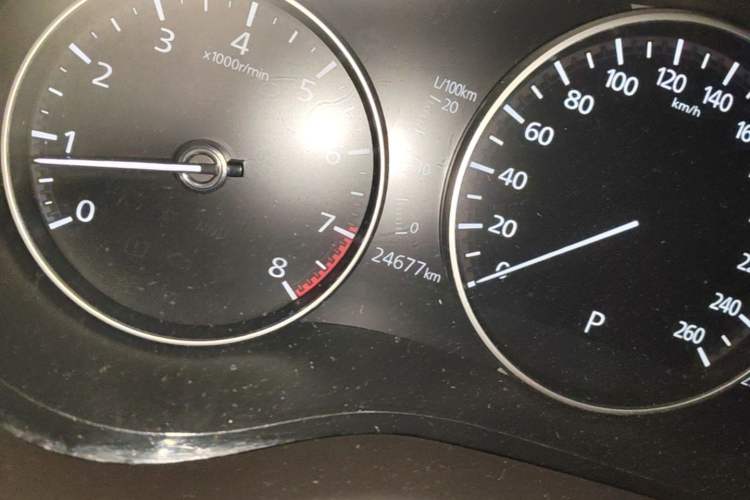 Used Mazda 3 Axela 2021 2.0L Automatic Zhiya Edition Odometer Close Up
