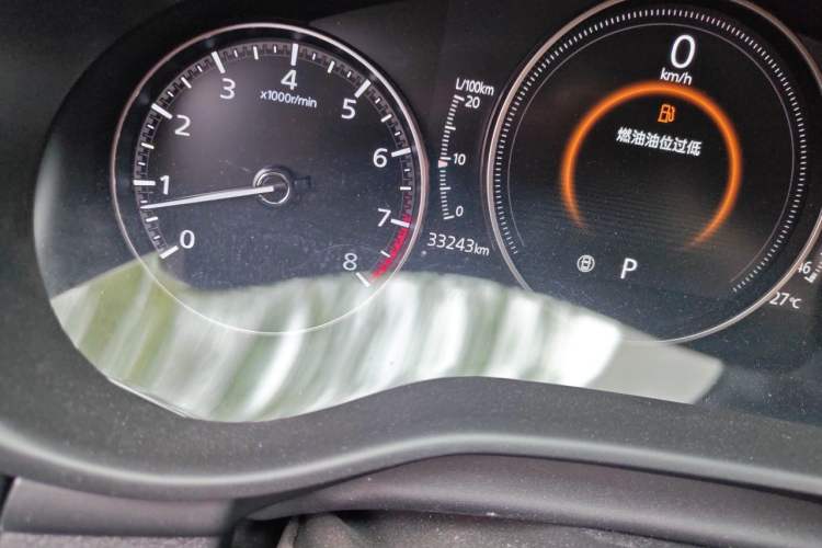 Used Mazda 3 Axela 2021 2.0L Automatic Zhiyao Edition Odometer Close Up