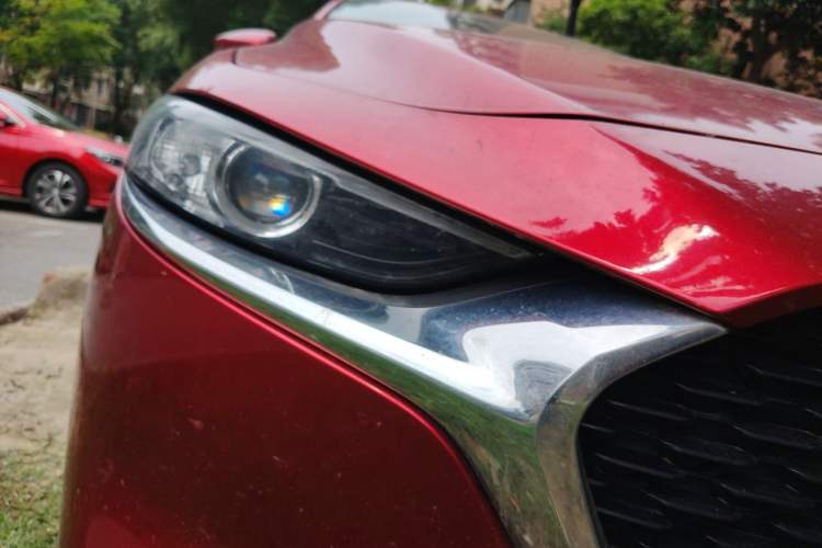 Used Mazda 3 Axela 2021 2.0L Automatic Zhiya Edition Right Front Headlight
