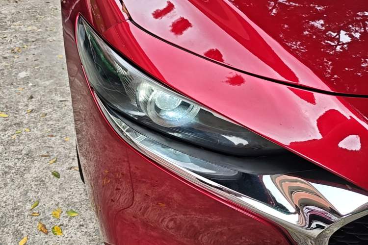 Used Mazda 3 Axela 2021 2.0L Automatic Zhiya Edition Right Front Headlight