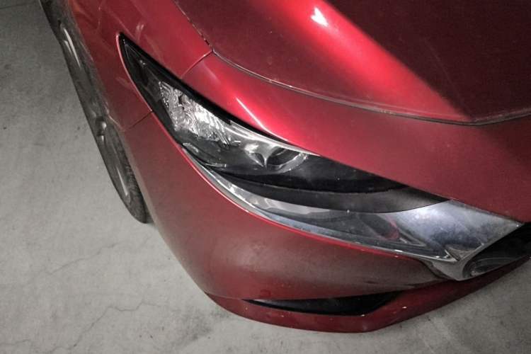Used Mazda 3 Axela 2021 2.0L Automatic Zhiya Edition Right Front Headlight
