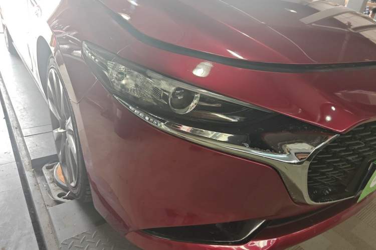 Used Mazda 3 Axela 2021 2.0L Automatic ZhiXuan Edition Right Front Headlight