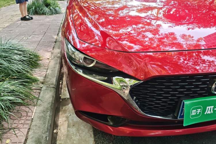 Used Mazda 3 Axela 2021 2.0L Automatic ZhiXuan Edition Right Front Headlight