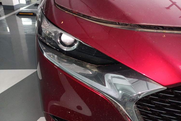Used Mazda 3 Axela 2021 2.0L Automatic Zhiya Edition Right Front Headlight