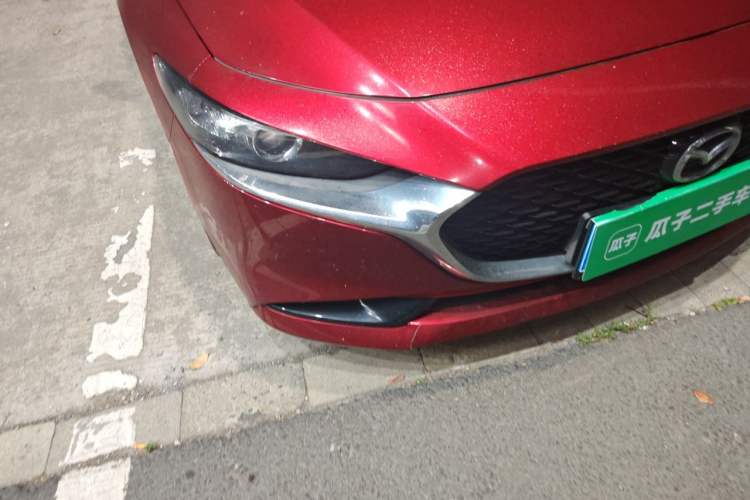 Used Mazda 3 Axela 2021 2.0L Automatic Zhiya Edition Right Front Headlight