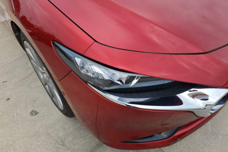 Used Mazda 3 Axela 2021 2.0L Automatic Zhiya Edition Right Front Headlight