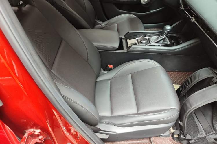 Used Mazda 3 Axela 2021 2.0L Automatic Zhiya Edition Right Front Seat