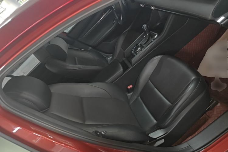 Used Mazda 3 Axela 2021 2.0L Automatic ZhiXuan Edition Right Front Seat