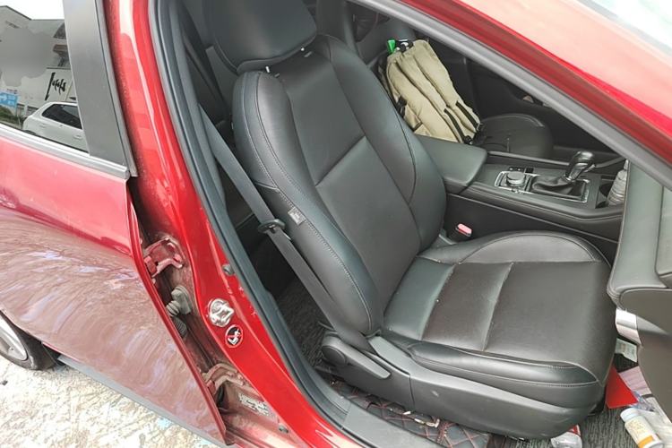 Used Mazda 3 Axela 2021 2.0L Automatic Zhiya Edition Right Front Seat
