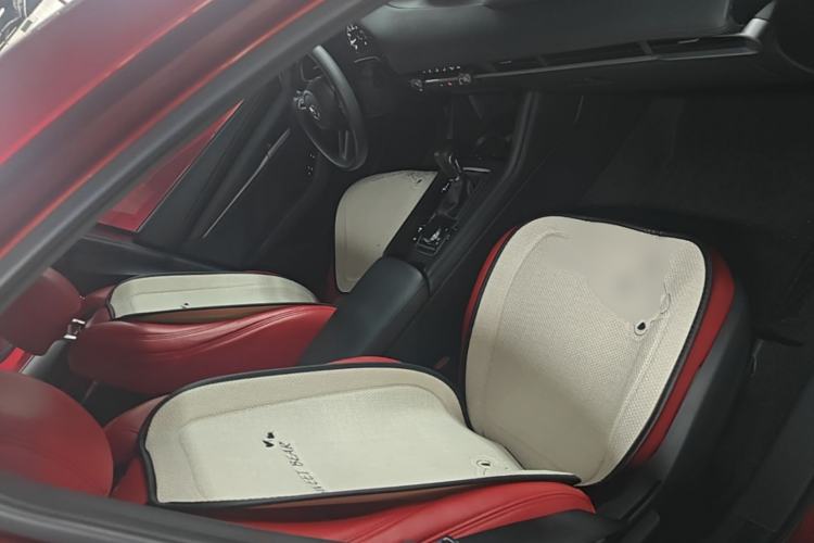 Used Mazda 3 Axela 2021 1.5L Automatic ZhiMei Edition Right Front Seat