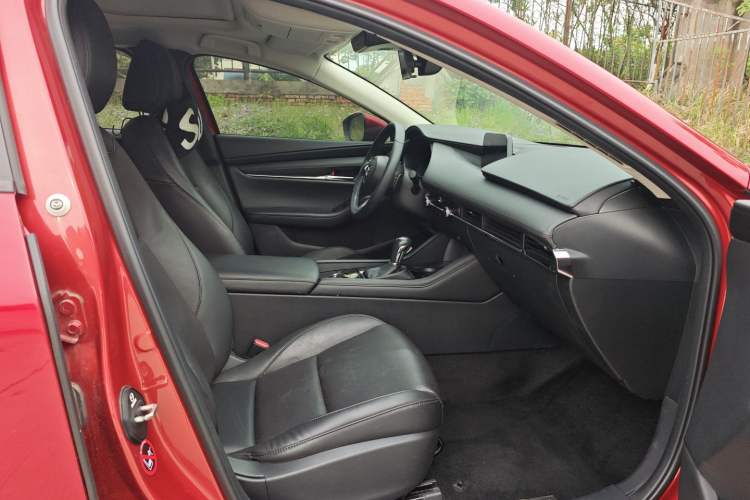 Used Mazda 3 Axela 2021 2.0L Automatic Zhiya Edition Right Front Seat