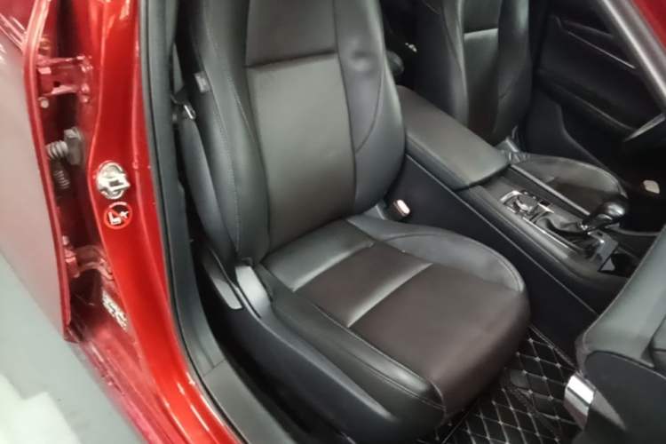 Used Mazda 3 Axela 2021 2.0L Automatic Zhiya Edition Right Front Seat