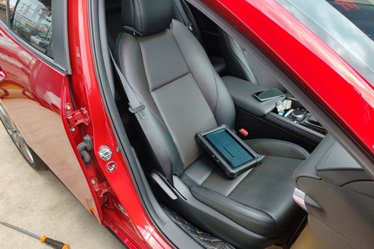 Used Mazda 3 Axela 2021 2.0L Automatic Zhiya Edition Right Front Seat