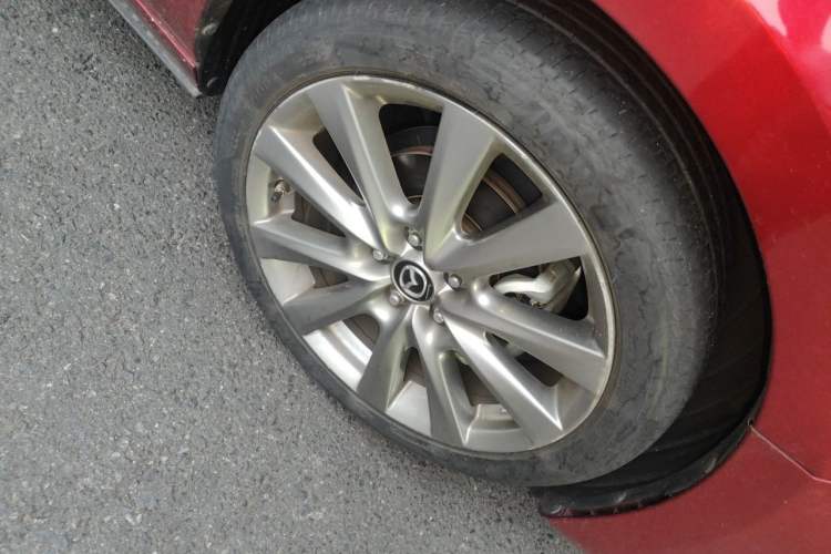 Used Mazda 3 Axela 2021 2.0L Automatic Zhiya Edition Right Front Wheel Hub