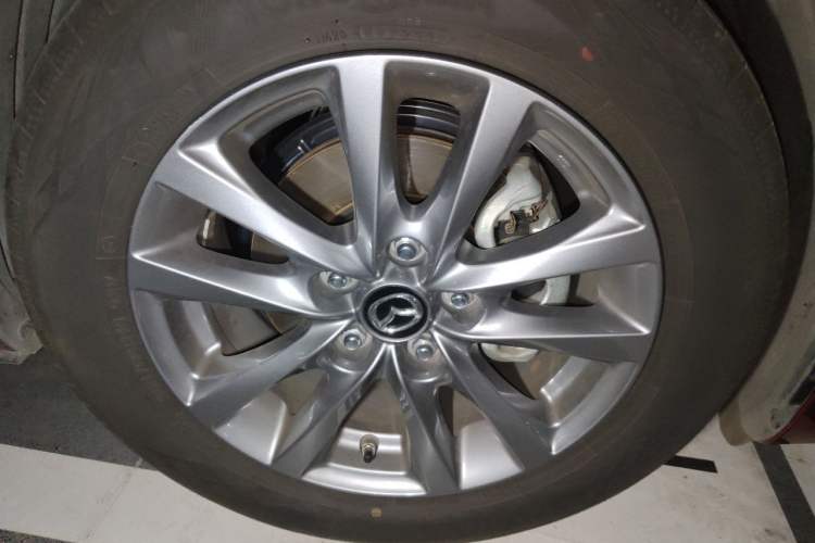Used Mazda 3 Axela 2021 1.5L Automatic Zhiyue Edition Right Front Wheel Hub