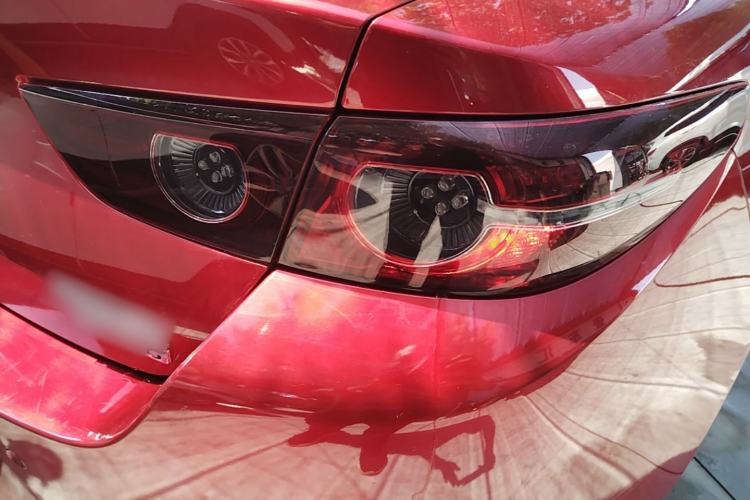 Used Mazda 3 Axela 2021 2.0L Automatic Zhi Rui Edition Right Rear Taillight