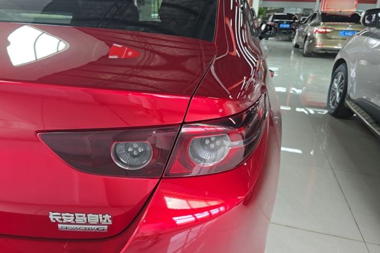 Used Mazda 3 Axela 2021 2.0L Automatic Zhiqing Edition Right Rear Taillight