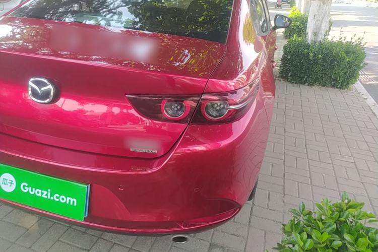 Used Mazda 3 Axela 2021 2.0L Automatic Zhiyao Edition Right Rear Taillight