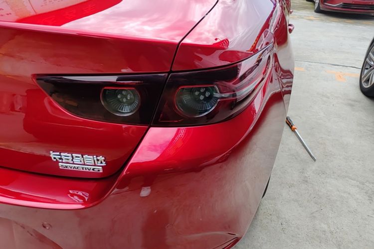 Used Mazda 3 Axela 2021 2.0L Automatic Zhiya Edition Right Rear Taillight