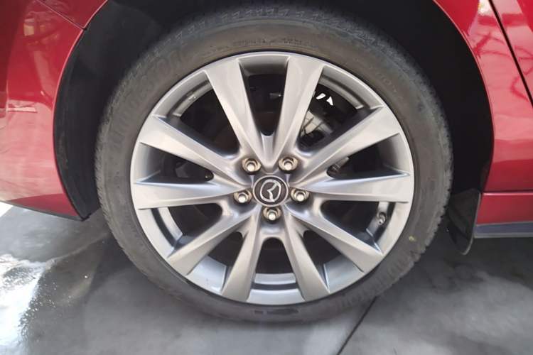 Used Mazda 3 Axela 2021 2.0L Automatic Zhi Rui Edition Right Rear Wheel Hub