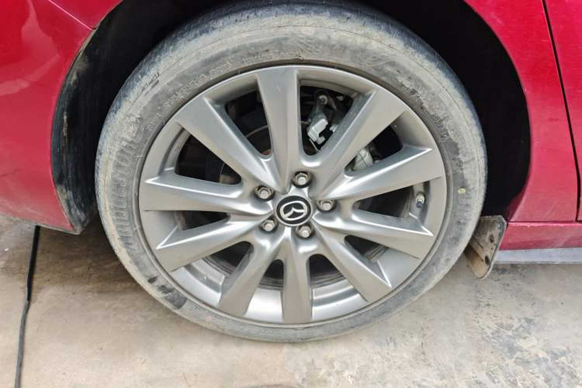 Used Mazda 3 Axela 2021 2.0L Automatic Zhiya Edition Right Rear Wheel Hub