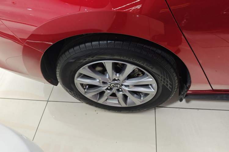 Used Mazda 3 Axela 2021 2.0L Automatic Zhiqing Edition Right Rear Wheel Hub
