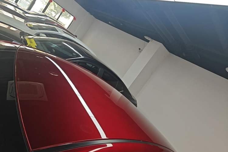 Used Mazda 3 Axela 2021 1.5L Automatic ZhiMei Edition Roof