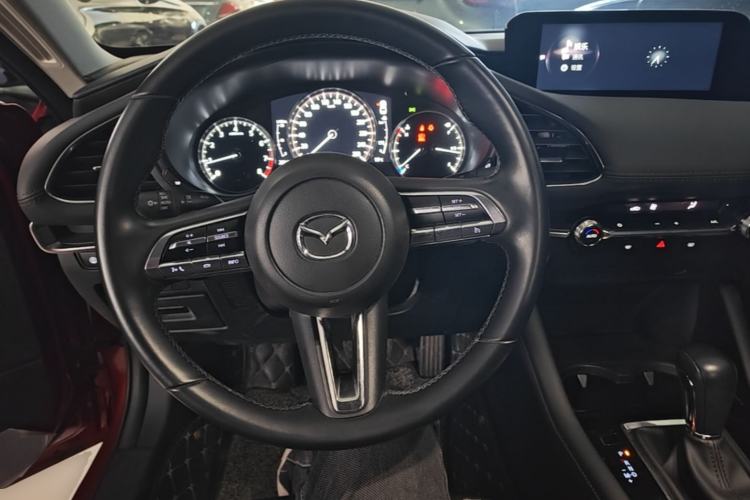 Used Mazda 3 Axela 2021 2.0L Automatic Zhiya Edition Steering Wheel
