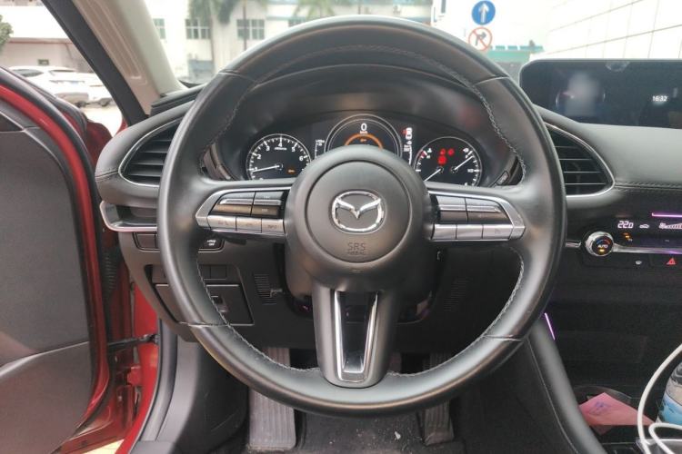 Used Mazda 3 Axela 2021 2.0L Automatic Zhiya Edition Steering Wheel
