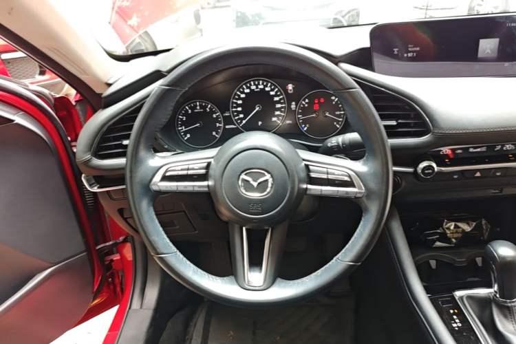 Used Mazda 3 Axela 2021 2.0L Automatic Zhiya Edition Steering Wheel