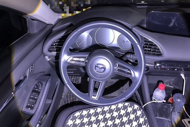 Used Mazda 3 Axela 2021 2.0L Automatic Zhiya Edition Steering Wheel