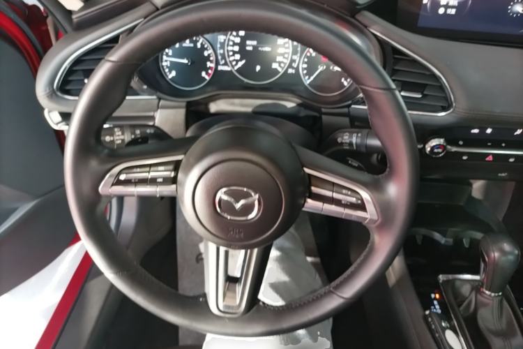 Used Mazda 3 Axela 2021 2.0L Automatic Zhiya Edition Steering Wheel