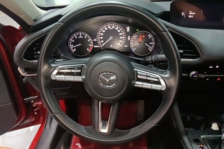 Used Mazda 3 Axela 2021 2.0L Automatic Zhiya Edition Steering Wheel