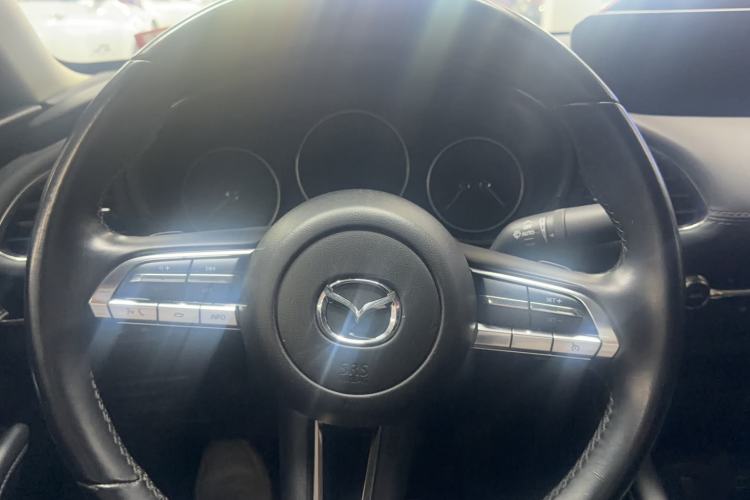 Used Mazda 3 Axela 2021 2.0L Automatic Zhiya Edition Steering Wheel