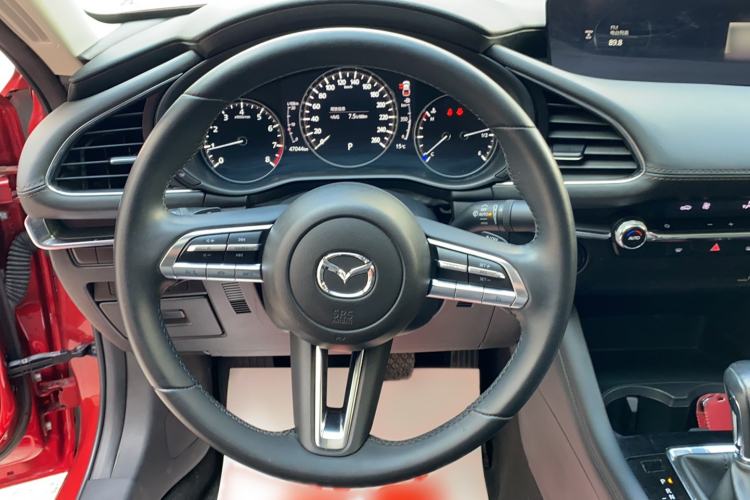 Used Mazda 3 Axela 2021 2.0L Automatic Zhiya Edition Steering Wheel