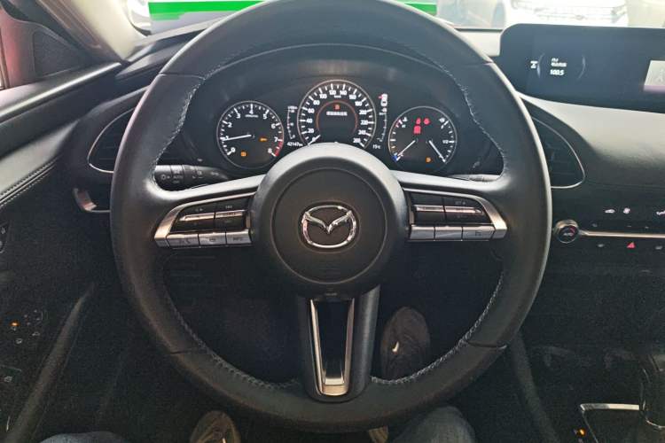 Used Mazda 3 Axela 2021 2.0L Automatic ZhiXuan Edition Steering Wheel