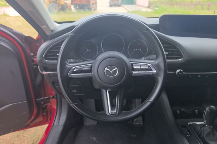 Used Mazda 3 Axela 2021 2.0L Automatic Zhiya Edition Steering Wheel