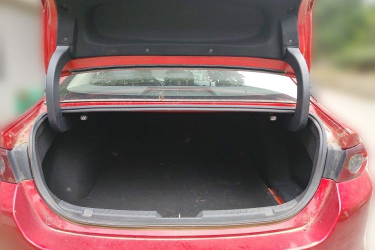 Used Mazda 3 Axela 2021 2.0L Automatic Zhiya Edition Trunk