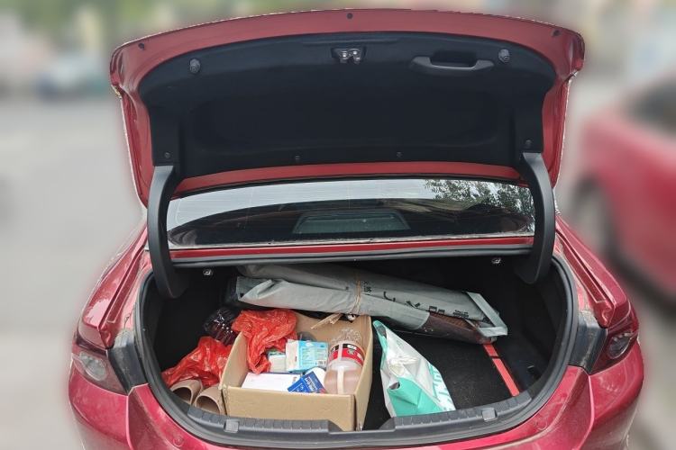 Used Mazda 3 Axela 2021 2.0L Automatic Zhiya Edition Trunk